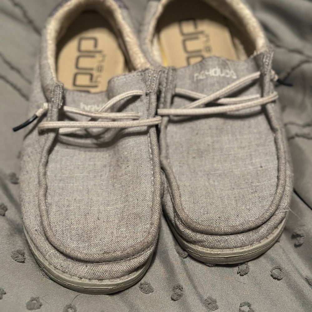 Hey Dude Kids Wally- Steel size 4
